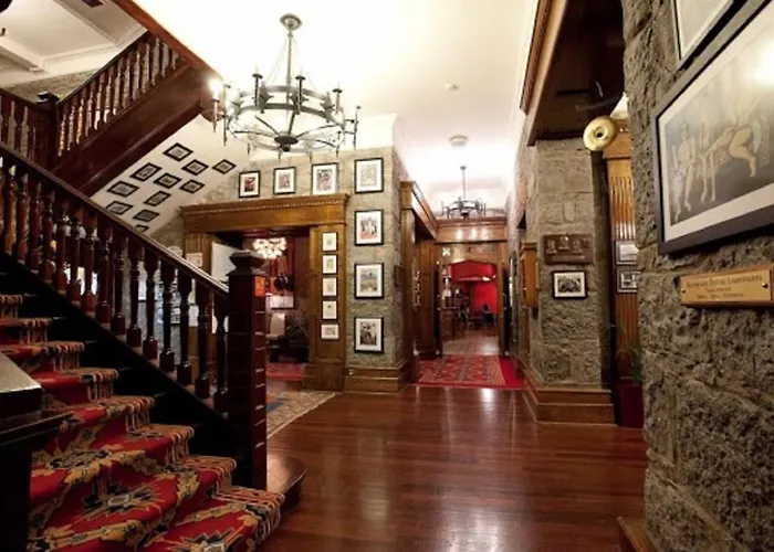 Hydro Hotel Отель