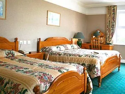 Hydro Hotel 3* Лисдунварна